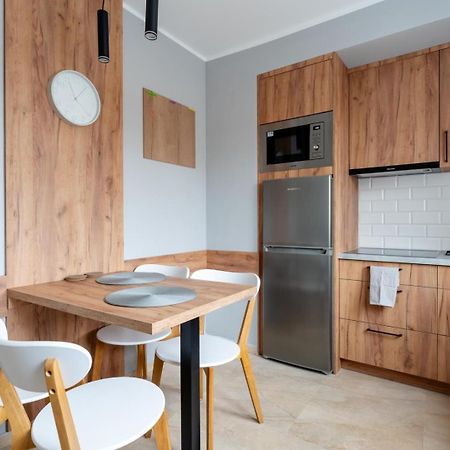 Apartament Przy Baszcie - Z Prywatnym Parkingiem W Centrum - By Spaceapart Jelenia Gora Luaran gambar